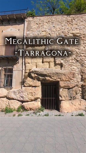 Exploring Tarragona's Ancient Roman Gates and Walls
