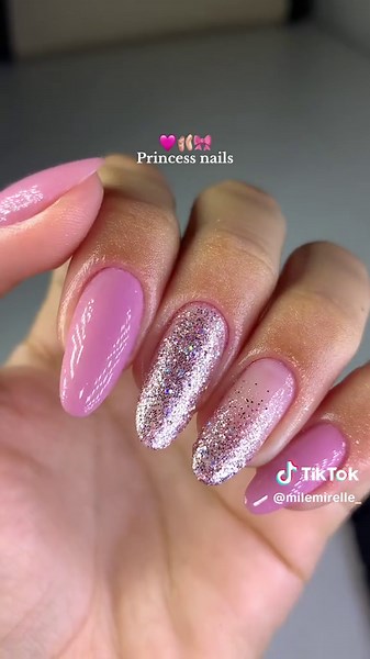 Princess Nails: Elegant Nail Designs Inspired by Disney