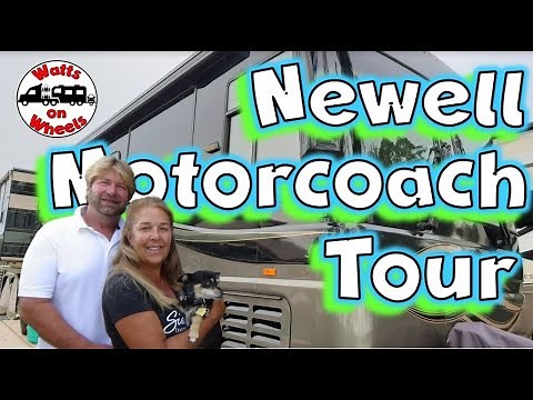 🚍 Beautiful 45 foot Newell Motorcoach Tour // Full Time RV Interview