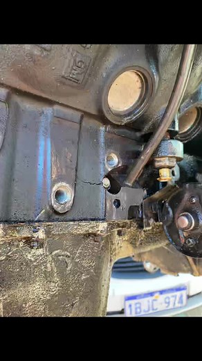 L67 comin soon 😈 #fyp #fypシ #skids #commodore #wetlaps #boys #straya #vywagon #holden #burnouts #wet #l67