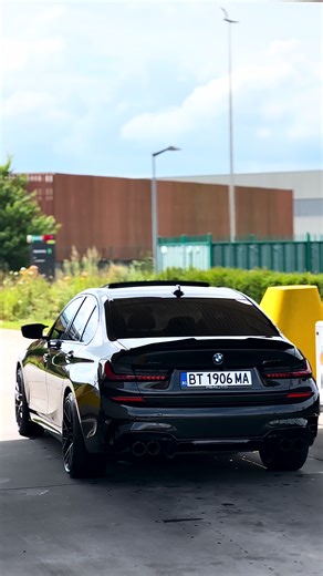 Isus_m340i op TikTok