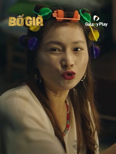 Anh quát em à? Nói to thế á 😭 #galaxyplay #bogiadienanh2021 #tranthanh #xemphimsoiphim #tiktokgiaitri --- Phim: Bố Già 👉 Tải ứng dụng Galaxy Play, xem ngay ngàn phim hay!