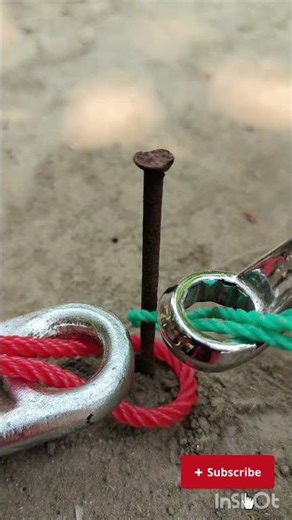 This video shows how to tie a red and blue knot using two rope👍👍👍#skills #handmade #shortvideo👍👍👍