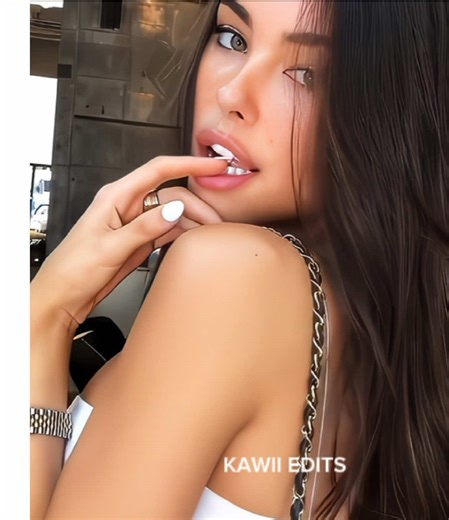 Madison Beer Smooth Edit