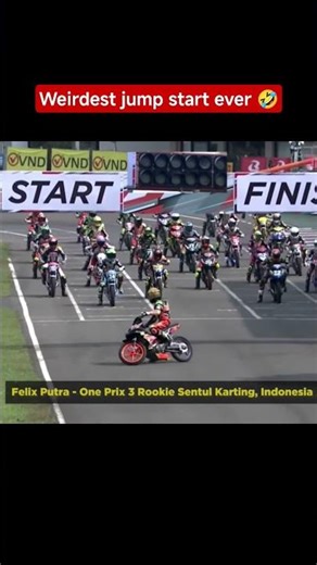 Weirdest jump start ever, he got back to the starting grid 🤣🤣 #racing #underbone #funny