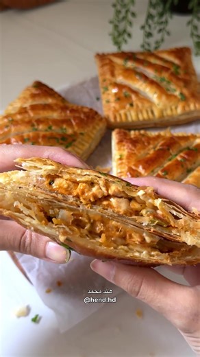 فطاير مقرمشة بالدجاج من أسواق العثيم