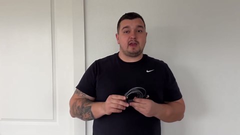 Gaming Keyboard, 7-Color Rainbow LED Backlit, 104 Keys Quiet Light Up Keyboard, Wrist Rest, Whisper Silent, Anti-ghosting Multimedia Keys, Waterproof USB Wired Keyboard for PC Mac Xbox