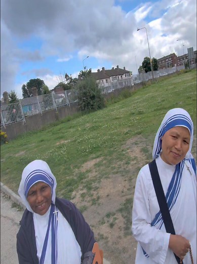 How to Give a Blessing Like Mother Theresa