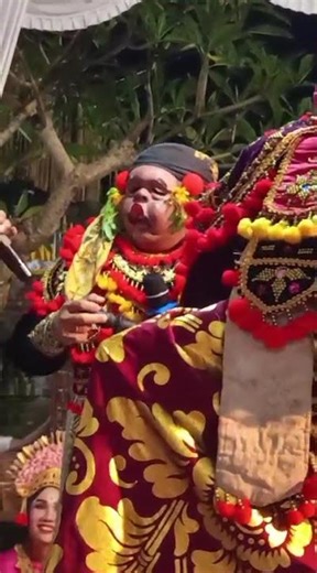 Topeng Bondres Bali Lucu #bali #taksubali #balineseculture #bondreslucu #topeng #topengbali #funny