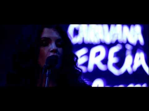 Céu - Malemolência (Céu - Ao Vivo) [Vídeo Oficial]