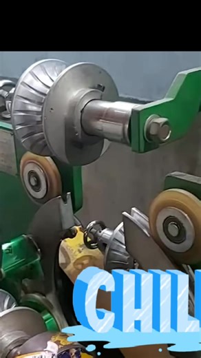 32 reactions · 6 comments | Automatic tire packing machine #anujtechie #fypシ゚viralシfypシ゚ #facelesscreator #reelstips #boostyourreel #explorepage #fyp #everyone #algorithm | Anuj Techie | Facebook
