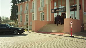 5.6K views · 291 reactions | Rosa Negra Capítulo 265 #RosaNegra #TurcoSeries #MertYazıcıoğlu | Rosa Negra | Facebook