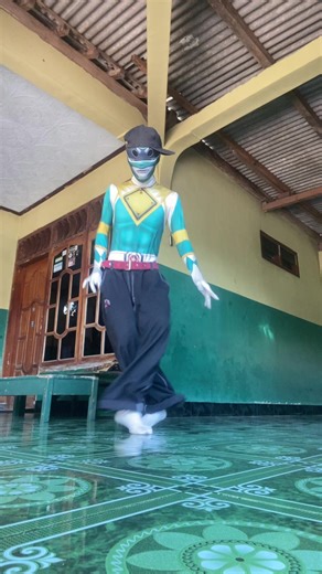 Cosplay Style Featuring Anomalix and Power Rangers