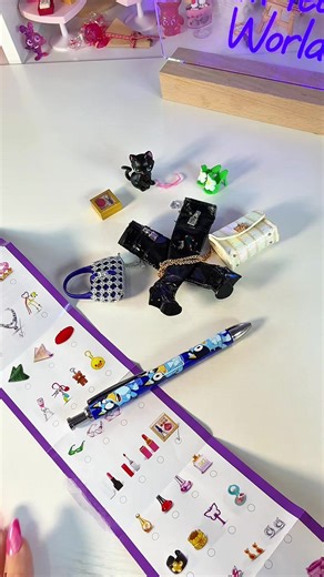 Explore Mini Brands Fashion Series 4