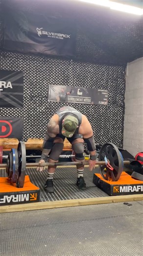 30K views · 204 reactions | SNAP , Crackle and pop - right distal bicep tendon rupture wishing Shane Flowers speedy recovery ❤️ | Man Beast Strongman Events | Facebook