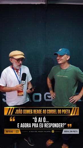 Ele chegou cantando e saiu respondendo em cordel. 🎤📜 Na terceira noite do São João de Santa Luzia, o Podcast Jornal do Poeta conversou com João Gomes em um encontro marcado pela cultura nordestina, pelo forró e pela emoção de quem vive a maior festa do nosso povo. Assista à entrevista completa e confira a reação de João Gomes ao cordel do Poeta.