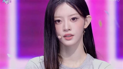 谁不想急头白脸点进来大喊一句It's Me！【ILLIT】260508 最新回归曲「It's Me」打歌舞台！