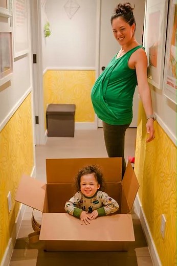 9 months of pregnancy in 45 seconds : Pregnant Belly Time Lapse