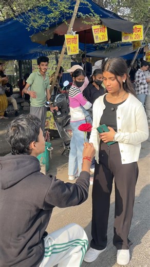 Random Girl Proposal Challenge 😳 | Public Reaction #entertainment #funny #comedy #socialexperiment