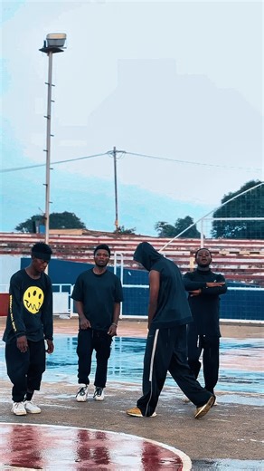 BLOCK ONE DANCE 🇨🇩 (@block_one_danse)’s videos with son original - KAY-DANSEUR ✅