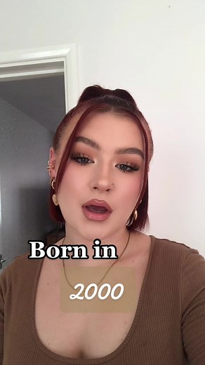 HOLLY BROOKS Makeup Transformation: Achieving That Glow Up! 🤩