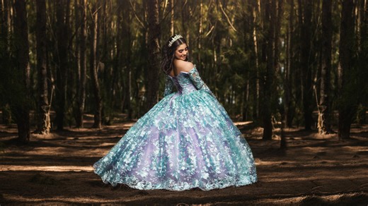 10 princesses who broke the rules & 10 who played by the book