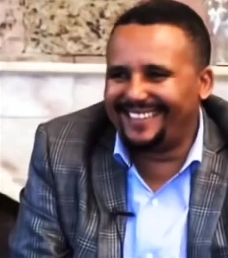 Kolfii Jawee Kenyaa😂✌️....#foryou #today #hacaaluu_hundeessaa #jawar_mohammed #Jawar #oromia #ethiopia #oromotiktok #ethiopian_tik_tok #oromo #oro #fly #flypシ