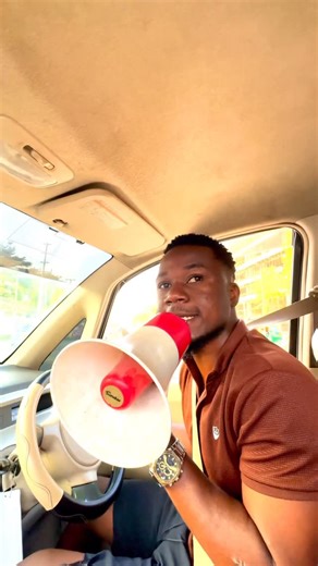 Godfrey aloyce 🎷 on Instagram: "KISPIKA EPISODE 01 KUNA MUDA UKIWA BARABARANI HON PEKEE HAITOSHI LAZIMA UWE NA KIPAZA SAUTI APA WANANGU @deejay_gibbs , @djwaltertz NAOMBENI SPEAKER MOJA NIWEKE MBELE KWA UHAKIKA😂😂"