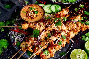 Chicken Satay with Peanut Chilli Sauce