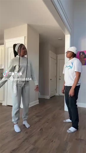 cockroach (@cockroach8178)’s videos with original sound - cockroach