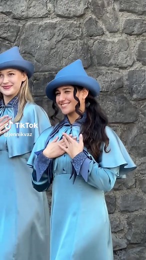 A Charming Day in Hogsmeade at Universal Studios