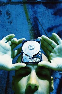 How to Identify Masters or Slaves on Hard Drives