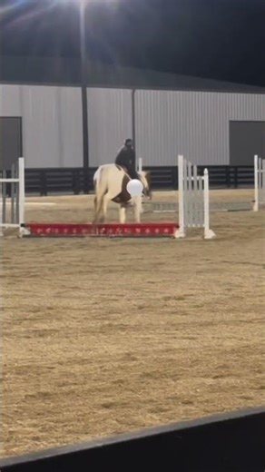 My lower leg was so bum🥀 buttt this is my highest jump🤠