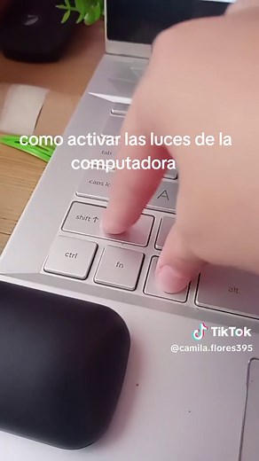 Cómo activar las luces en tu computadora fácilmente