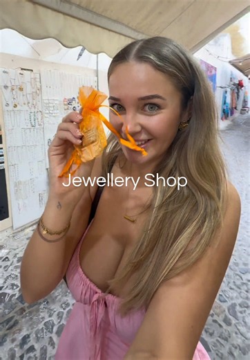 Fira Santorini jewellery shop: cutest crystal & manifesting finds
