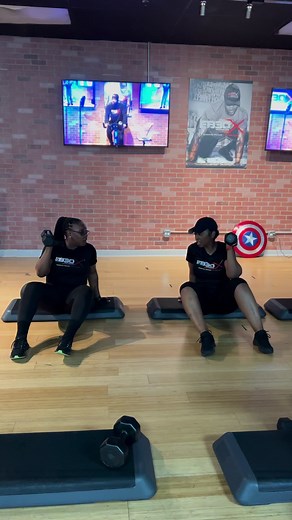 Hold me up!! 🥴 #eb30x #fyp #workout | EB30X Fitness Studio