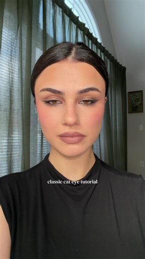 Easy Cat Eye Tutorial for Hooded Eyes