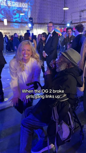 Beth & Garrett >>>> #2brokegirls #bethbehrs #garrettmorris #cbs #fyp | 2 Broke Girls