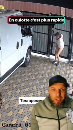 74K views · 558 reactions |  Trop focus sur ton téléphone ? Voilà comment j’ai failli sortir sans pantalon  On est d’accord que le cerveau bug parfois ?   Si toi aussi t’as déjà vécu un moment de honte comme ça, commente un “” ! #humour #oups #momentsgene #faildujour #videodrole #instahumour #quotidien #oublie #storytime #femme | Percer react | Facebook