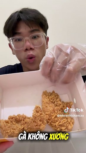 Lần đầu ăn thử gà rán Texas tuyệt ngon