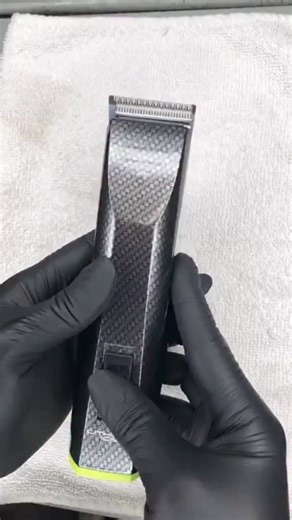 Barbercartclipperrepair on Instagram: "Fixing that annoying rattle on the Oster Octanes. A loose detachable blade can kill precision—dialed it in and brought the power back. 💈⚙️ #OsterOctane #DetachableBlade #ClipperRepair #BarberTools #BarberTech #BarberLife #ClipperMaintenance #Barbercart #DFWBarbers"