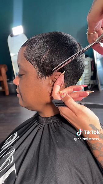 Fresh Relaxed Pixie Cut: My Go-To Styling Tips