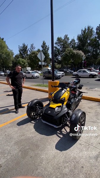 Dinamo Goliat Moto: Review y Vacilón con Can-Am Ryker