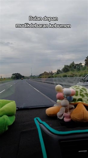 Winda Setiana Wirawan on Instagram: "Bru kemari januari mudik bsk maret dh mudik lg ugal2an pengluaran smoga pemasukan lancar trs aamiin"