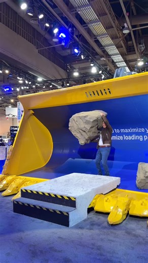 Awesome Earthmovers on Instagram: "The largest wheel loader in the world, Komatsu’s WE2350 wheel loader at MINExpo 2024 #mining #wheelloader #construction"