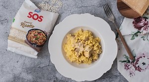 48 reactions · 23 shares | Cómo hacer un risotto con pollo. Una receta italiana que gustará a todo el mundo. Un plato fácil, sabroso, delicado y con pocos ingredientes, perfecto para toda la familia, todo un plato de rechupete con la ayuda de Arroz SOS especial risottos https://www.recetasderechupete.com/risotto-con-pollo-receta-italiana-paso-a-paso/42937/ #Risotto #Recetasconarroz #RisottoConPollo | Recetas de rechupete | Facebook