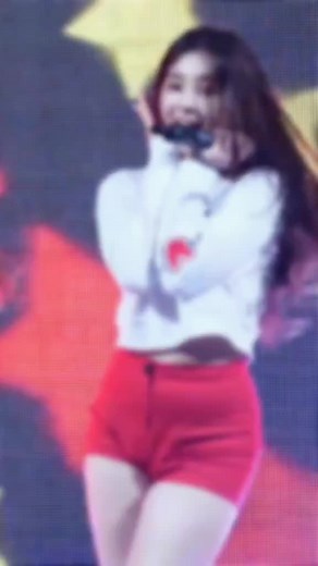 fancam Nancy(Bboom Bboom)#cute #nancy #nancymomoland #nancyjewelmcdonie