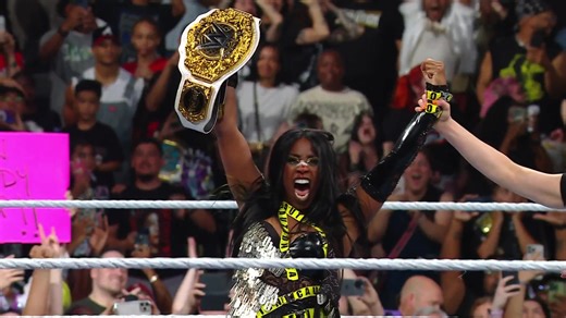 61K views · 908 reactions | CASH-IN von Naomi im Women's World Championtitel Match!  #WWEEvolution | WWE Deutschland | Facebook