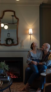 As a part of the Glen Dimplex Group - a world-leader in electric heat - Dimplex brings you the industry's best heat technology in its amazing electric fireplaces. Our patented Comfort$aver heating system virtually 'sips' electricity to maximize efficiency and maintain a steady room temperature. While we are known for our top notch flame realism, we're also delivering functional fireplaces that effectively heat your room. 📸 @mrsjessicadarling #Dimplex #dimplexfireplaces #electricheat #electricfi