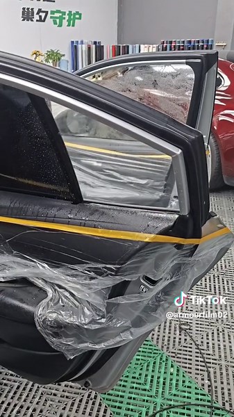 #car films Let’s see how to install small car windows. Good window film is very easy to install, will not fade, fall off, and will not produce harmful gases due to high temperature.🏆🏆🎉🎉🎉